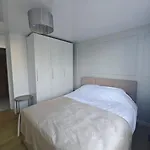 2 Rooms By Metro 2 Pokoje Metro Wola